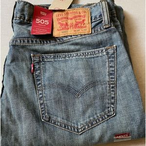 Levi’s Jeans. NEW. 34 X 30. 505